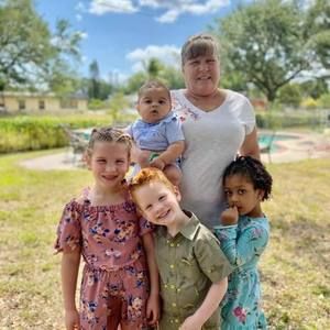 Meet your Posher, Lisa